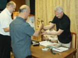 ...o czym nie zapomnieli nasi goście, wręczając nam pamiątkową statuetkę.