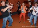 На танц-площадке мы зажигали как обычно ...